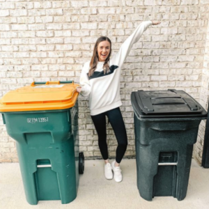 Trash can cleaning happy customer